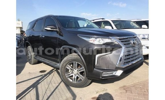 Acheter Import Voiture Toyota Fortuner Autre à Import - Dubai, Adrar Acheter Import Voiture Toyota Fortuner Autre à Import - Dubai, Adrar