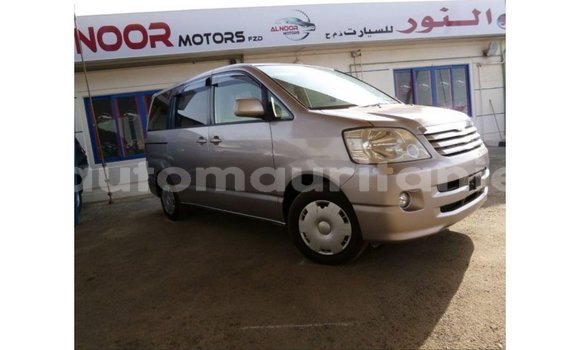 Acheter Import Voiture Toyota Voxy Autre à Import - Dubai, Adrar Acheter Import Voiture Toyota Voxy Autre à Import - Dubai, Adrar
