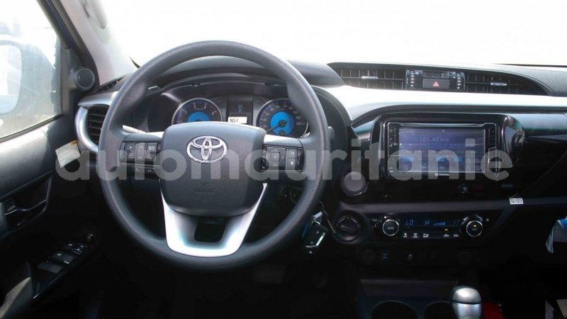 Big with watermark toyota hilux adrar import dubai 2887