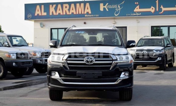 Acheter Import Voiture Toyota Land Cruiser Noir à Import - Dubai, Adrar Acheter Import Voiture Toyota Land Cruiser Noir à Import - Dubai, Adrar