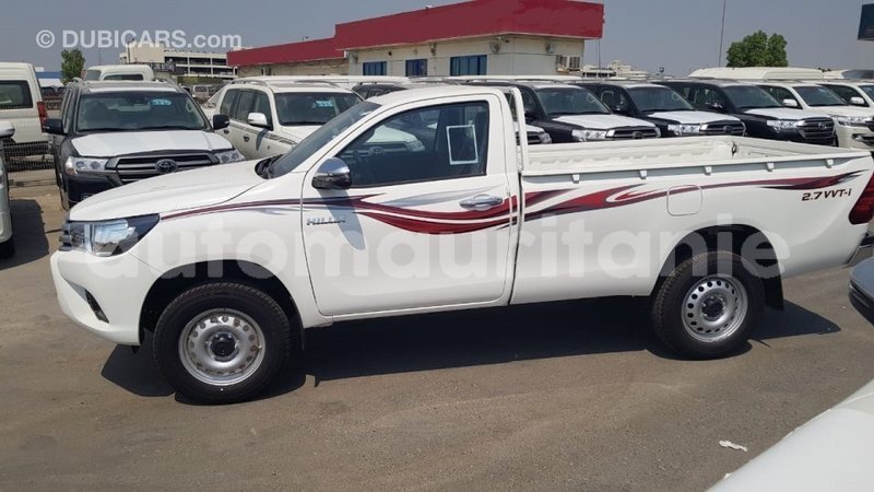 Big with watermark toyota hilux adrar import dubai 2898