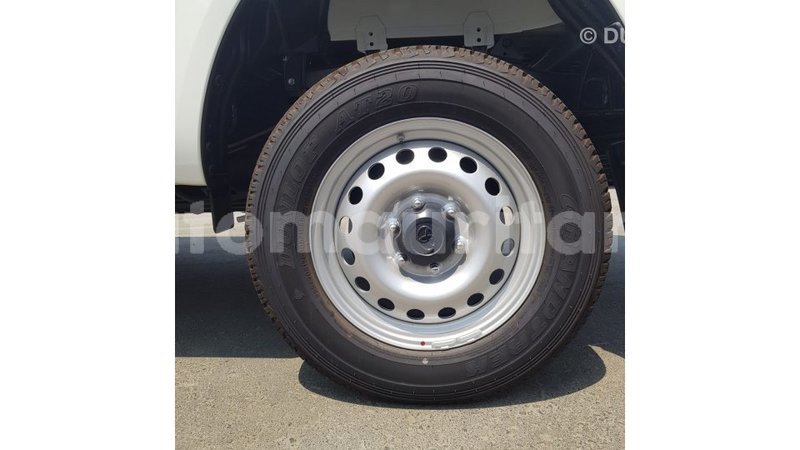 Big with watermark toyota hilux adrar import dubai 2898