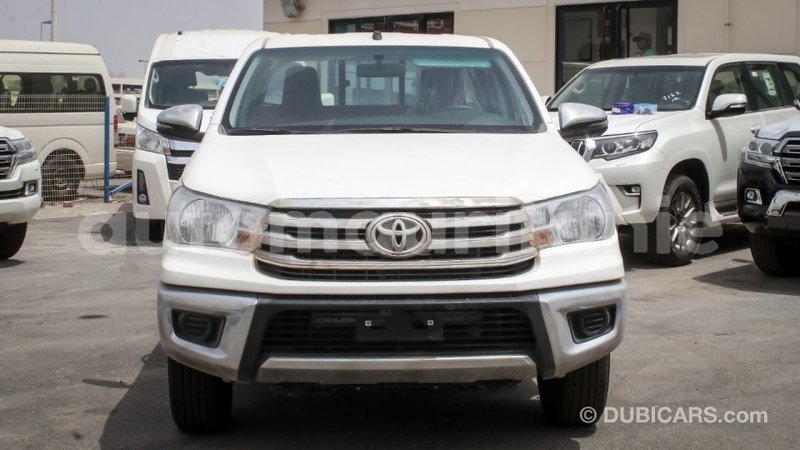 Big with watermark toyota hilux adrar import dubai 2899