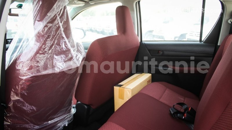 Big with watermark toyota hilux adrar import dubai 2899