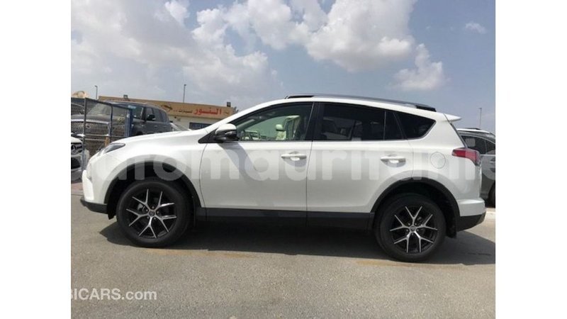 Big with watermark toyota hiace adrar import dubai 2906