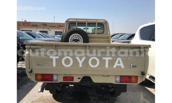 Acheter Import Voiture Toyota Land Cruiser Beige à Import - Dubai, Adrar Acheter Import Voiture Toyota Land Cruiser Beige à Import - Dubai, Adrar