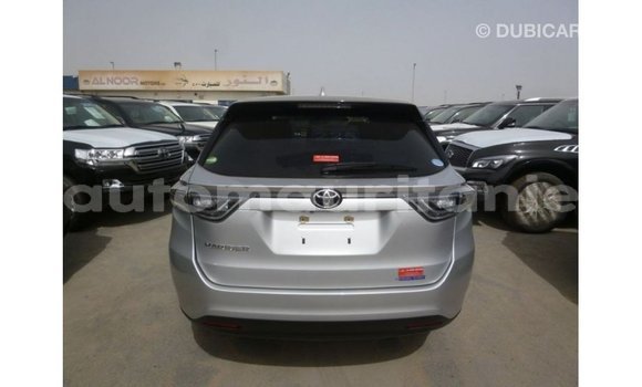 Acheter Import Voiture Toyota Harrier Autre à Import - Dubai, Adrar Acheter Import Voiture Toyota Harrier Autre à Import - Dubai, Adrar
