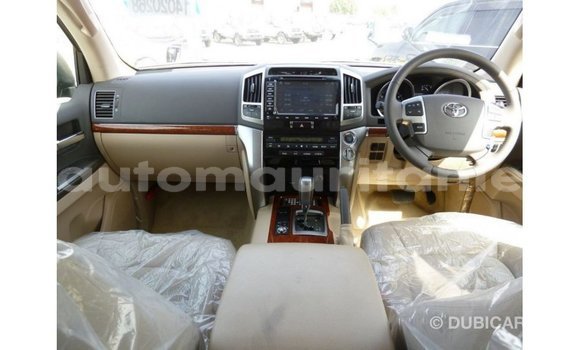 Acheter Import Voiture Toyota Land Cruiser Noir à Import - Dubai, Adrar Acheter Import Voiture Toyota Land Cruiser Noir à Import - Dubai, Adrar