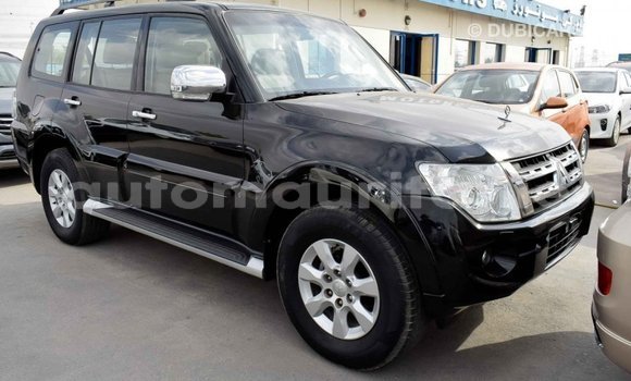 Acheter Import Voiture Mitsubishi Pajero Noir à Import - Dubai, Adrar Acheter Import Voiture Mitsubishi Pajero Noir à Import - Dubai, Adrar