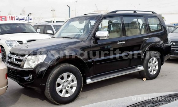 Acheter Import Voiture Mitsubishi Pajero Noir à Import - Dubai, Adrar Acheter Import Voiture Mitsubishi Pajero Noir à Import - Dubai, Adrar
