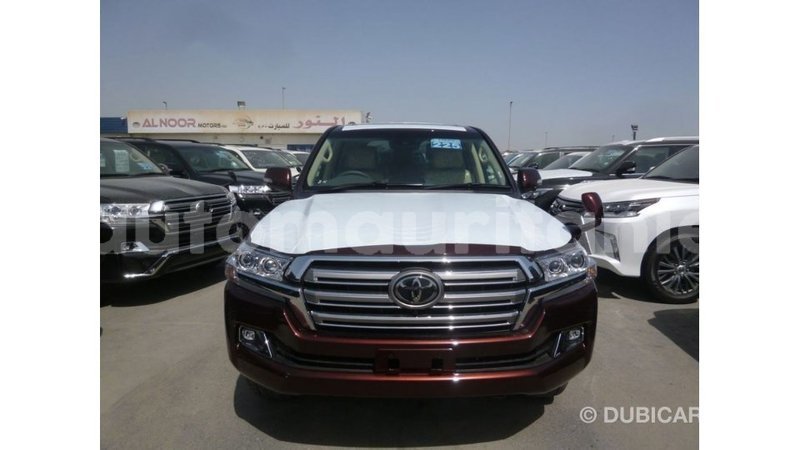 Big with watermark toyota land cruiser adrar import dubai 2923