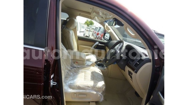 Big with watermark toyota land cruiser adrar import dubai 2923