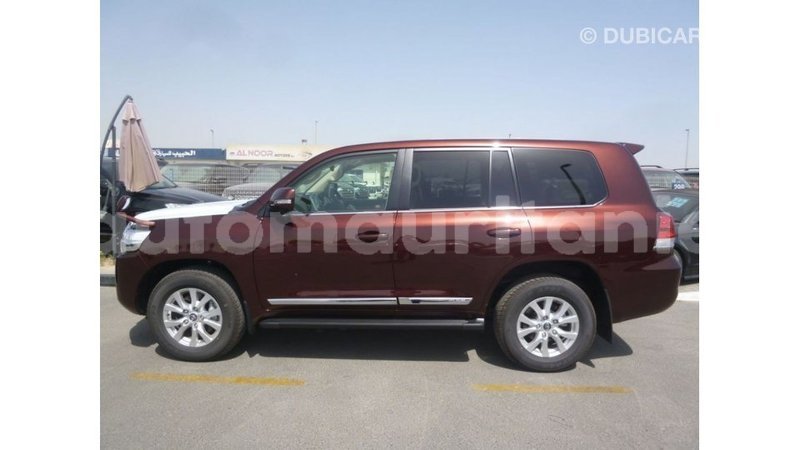 Big with watermark toyota land cruiser adrar import dubai 2923