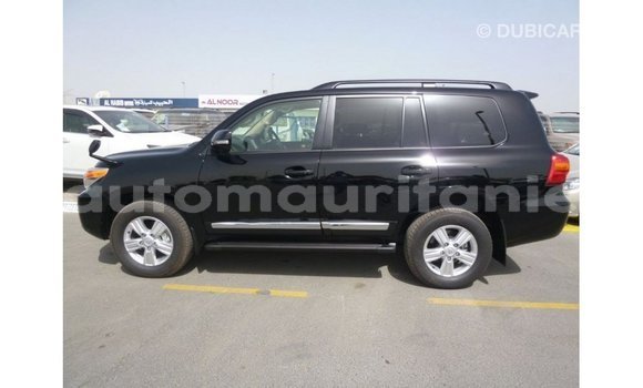 Acheter Import Voiture Toyota Land Cruiser Noir à Import - Dubai, Adrar Acheter Import Voiture Toyota Land Cruiser Noir à Import - Dubai, Adrar