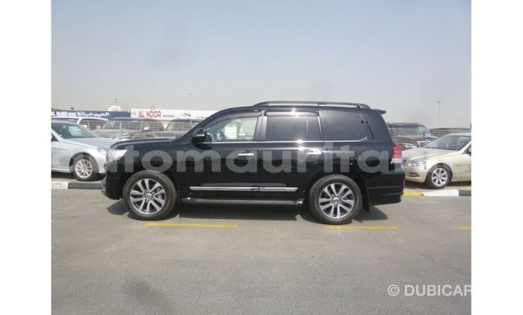 Acheter Import Voiture Toyota Land Cruiser Noir à Import - Dubai, Adrar Acheter Import Voiture Toyota Land Cruiser Noir à Import - Dubai, Adrar