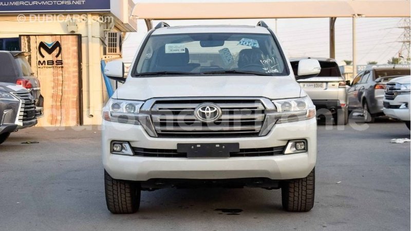 Big with watermark toyota land cruiser adrar import dubai 2935
