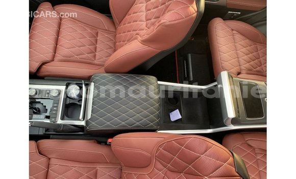 Buy Import Toyota Land Cruiser Black Car in Import - Dubai in Adrar Buy Import Toyota Land Cruiser Black Car in Import - Dubai in Adrar