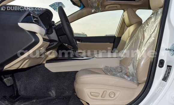 Buy Import Toyota Camry White Car in Import - Dubai in Adrar Buy Import Toyota Camry White Car in Import - Dubai in Adrar