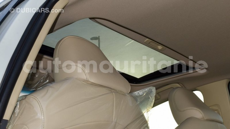 Big with watermark toyota camry adrar import dubai 2945