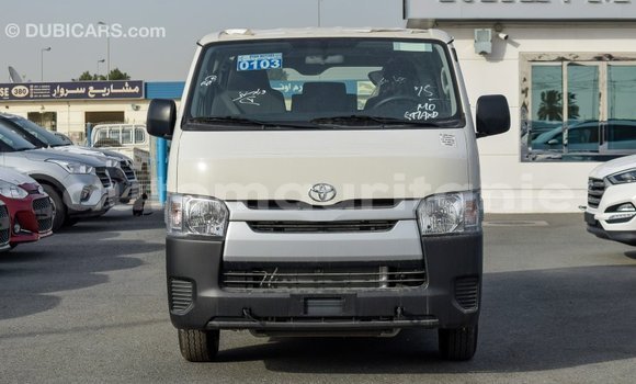 Acheter Import Voiture Toyota Hiace Blanc à Import - Dubai, Adrar Acheter Import Voiture Toyota Hiace Blanc à Import - Dubai, Adrar