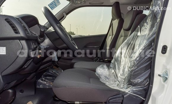 Acheter Import Voiture Toyota Hiace Blanc à Import - Dubai, Adrar Acheter Import Voiture Toyota Hiace Blanc à Import - Dubai, Adrar