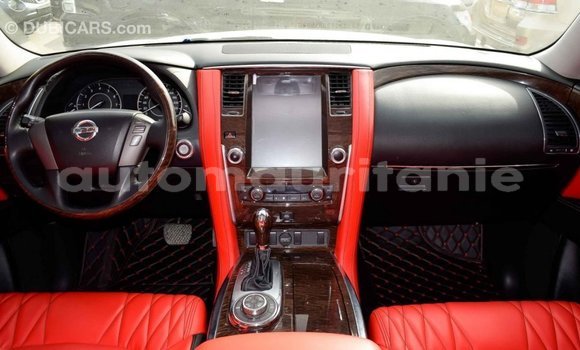 Acheter Import Voiture Nissan Patrol Blanc à Import - Dubai, Adrar Acheter Import Voiture Nissan Patrol Blanc à Import - Dubai, Adrar