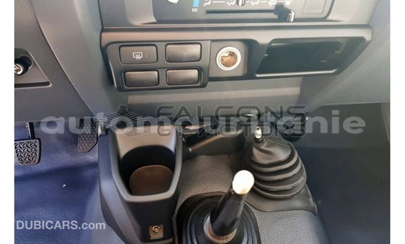 Buy Import Toyota Land Cruiser White Car in Import - Dubai in Adrar Buy Import Toyota Land Cruiser White Car in Import - Dubai in Adrar