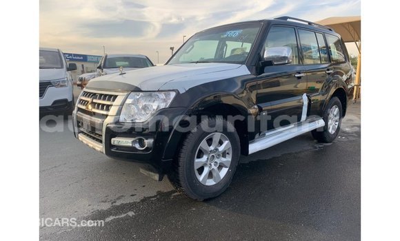 Acheter Import Voiture Mitsubishi Pajero Noir à Import - Dubai, Adrar Acheter Import Voiture Mitsubishi Pajero Noir à Import - Dubai, Adrar