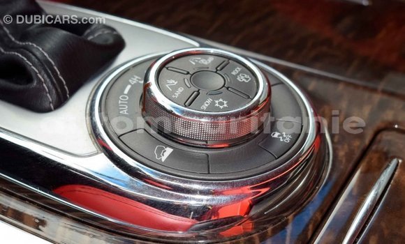 Acheter Import Voiture Nissan Patrol Blanc à Import - Dubai, Adrar Acheter Import Voiture Nissan Patrol Blanc à Import - Dubai, Adrar