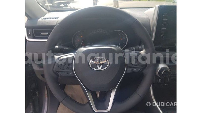 Big with watermark toyota rav4 adrar import dubai 2964