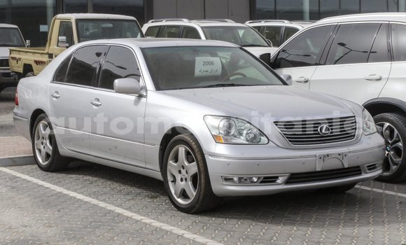 Acheter Import Voiture Lexus LS Autre à Import - Dubai, Adrar Acheter Import Voiture Lexus LS Autre à Import - Dubai, Adrar
