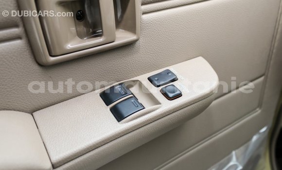 Acheter Import Voiture Toyota Land Cruiser Beige à Import - Dubai, Adrar Acheter Import Voiture Toyota Land Cruiser Beige à Import - Dubai, Adrar