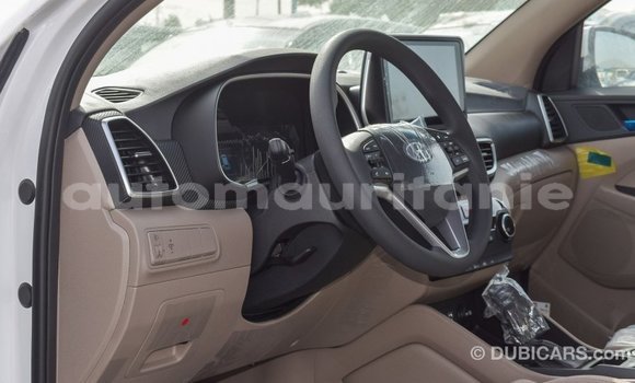 Buy Import Hyundai Tucson White Car in Import - Dubai in Adrar Buy Import Hyundai Tucson White Car in Import - Dubai in Adrar