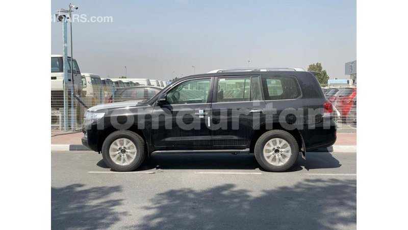 Big with watermark toyota land cruiser adrar import dubai 2987