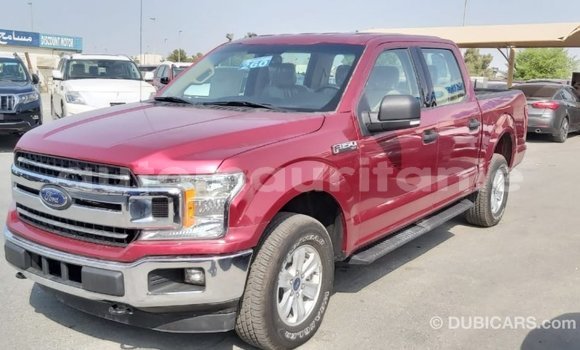 Buy Import Ford Club Wagon Red Car in Import - Dubai in Adrar Buy Import Ford Club Wagon Red Car in Import - Dubai in Adrar