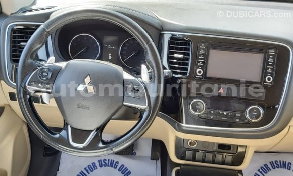 Buy Import Mitsubishi Outlander White Car in Import - Dubai in Adrar Buy Import Mitsubishi Outlander White Car in Import - Dubai in Adrar