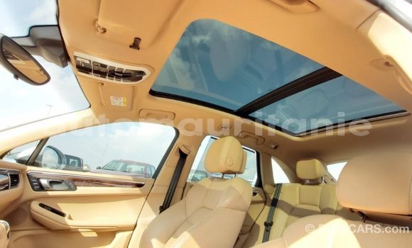 Buy Import Porsche Macan Other Car in Import - Dubai in Adrar Buy Import Porsche Macan Other Car in Import - Dubai in Adrar