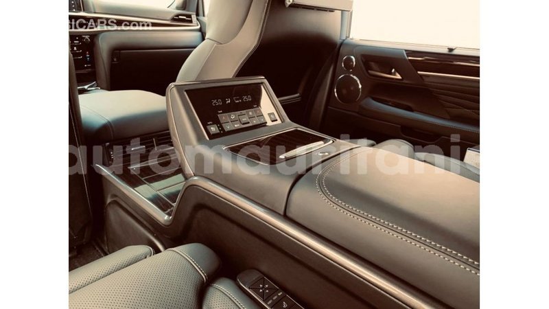 Big with watermark lexus lx adrar import dubai 3015