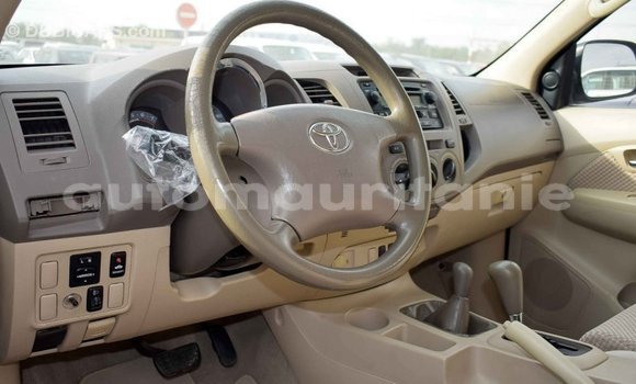 Acheter Import Voiture Toyota Fortuner Blanc à Import - Dubai, Adrar Acheter Import Voiture Toyota Fortuner Blanc à Import - Dubai, Adrar