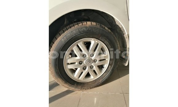 Buy Import Hyundai Accent White Car in Import - Dubai in Adrar Buy Import Hyundai Accent White Car in Import - Dubai in Adrar