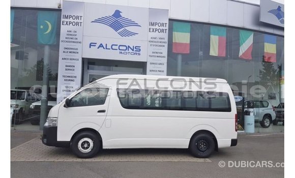 Buy Import Toyota Hiace White Car in Import - Dubai in Adrar Buy Import Toyota Hiace White Car in Import - Dubai in Adrar