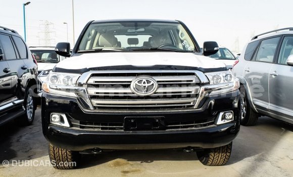 Acheter Import Voiture Toyota Land Cruiser Noir à Import - Dubai, Adrar Acheter Import Voiture Toyota Land Cruiser Noir à Import - Dubai, Adrar