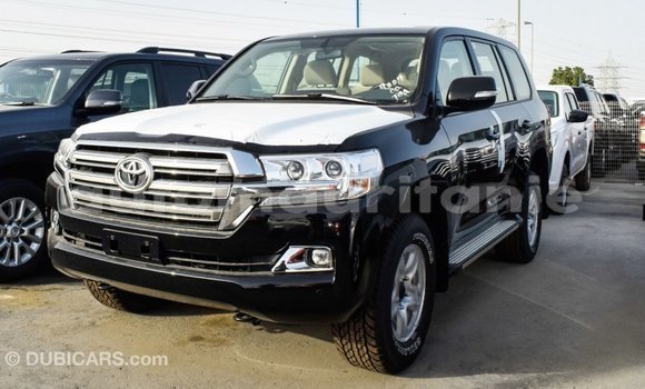 Acheter Import Voiture Toyota Land Cruiser Noir à Import - Dubai, Adrar Acheter Import Voiture Toyota Land Cruiser Noir à Import - Dubai, Adrar