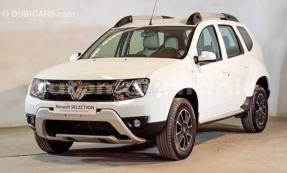 Acheter Import Voiture Renault Duster Blanc à Import - Dubai, Adrar Acheter Import Voiture Renault Duster Blanc à Import - Dubai, Adrar