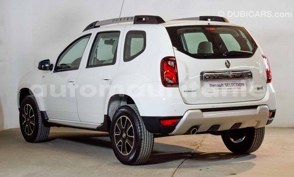 Acheter Import Voiture Renault Duster Blanc à Import - Dubai, Adrar Acheter Import Voiture Renault Duster Blanc à Import - Dubai, Adrar