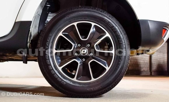 Acheter Import Voiture Renault Duster Blanc à Import - Dubai, Adrar Acheter Import Voiture Renault Duster Blanc à Import - Dubai, Adrar