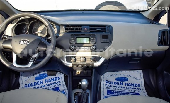 Acheter Import Voiture Kia Rio Blanc à Import - Dubai, Adrar Acheter Import Voiture Kia Rio Blanc à Import - Dubai, Adrar