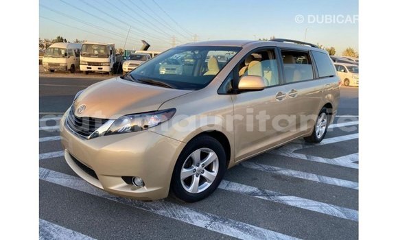 Buy Import Toyota Sienna Other Car in Import - Dubai in Adrar Buy Import Toyota Sienna Other Car in Import - Dubai in Adrar