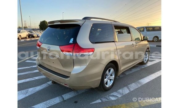Buy Import Toyota Sienna Other Car in Import - Dubai in Adrar Buy Import Toyota Sienna Other Car in Import - Dubai in Adrar