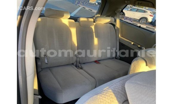 Buy Import Toyota Sienna Other Car in Import - Dubai in Adrar Buy Import Toyota Sienna Other Car in Import - Dubai in Adrar